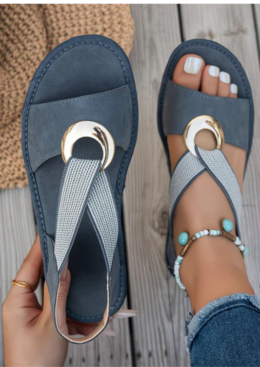 Noelia – Sandalias ergonomicas con Detalle Metálico