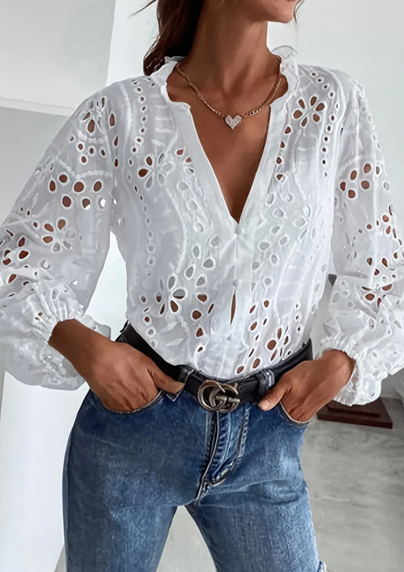 Martina - Blusa calada romántica